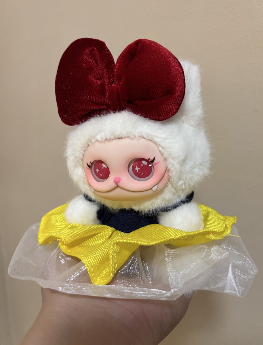 imsmolhuman_'s tweet image. Look who arrived today!!!🫣
Soooo cutee!!!!😊😁

#FuncinatingXCharlotte
#ชาล็อตออสติน #CharlotteAustin