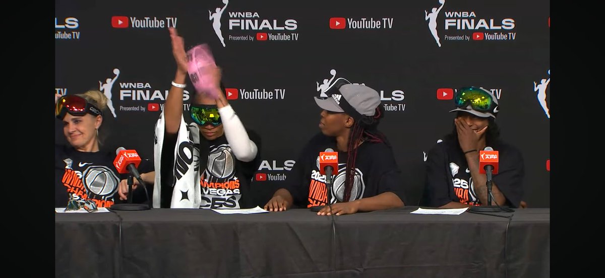 Ditto to A’jas tambourine and Chelsea’s comments on the CBA!