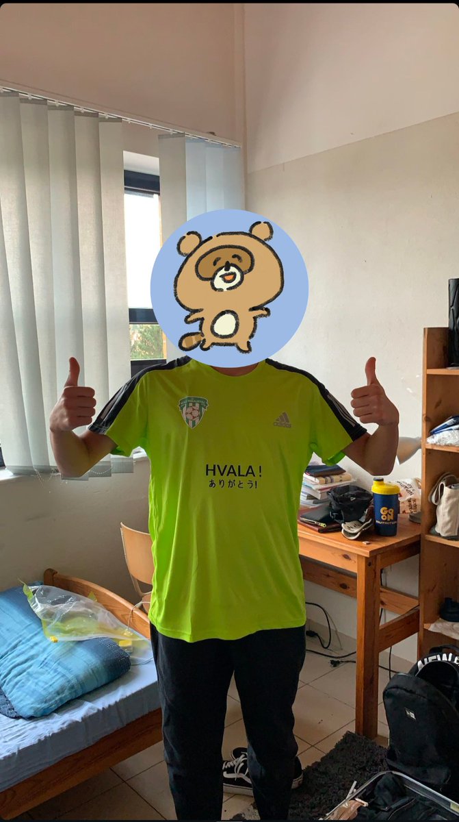 joO2FS5AtU1's tweet image. 1年以内に1万fw目指してます。フォローよろしくお願いします！

年齢:アラサー
家族:独身←重要
身なり:170cm65kg
趣味:温泉,お酒,サッカー
職業:投資家,会社の株主
資産:5500万いったりきたり
投資:S&amp;amp;P500,仮想通貨,国内個別株