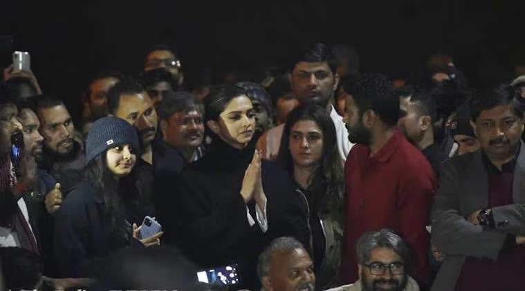 sanjeevchadha8's tweet image. Ms Jain why #System prevailed on #JPNadda 
She has R³  who has made her mental case
#RanveerSingh 
#RanbirKapoor
#RahulGandhi 
Perhaps she can tell people to oust @narendramodi #JNU #TukdeTukdeGang