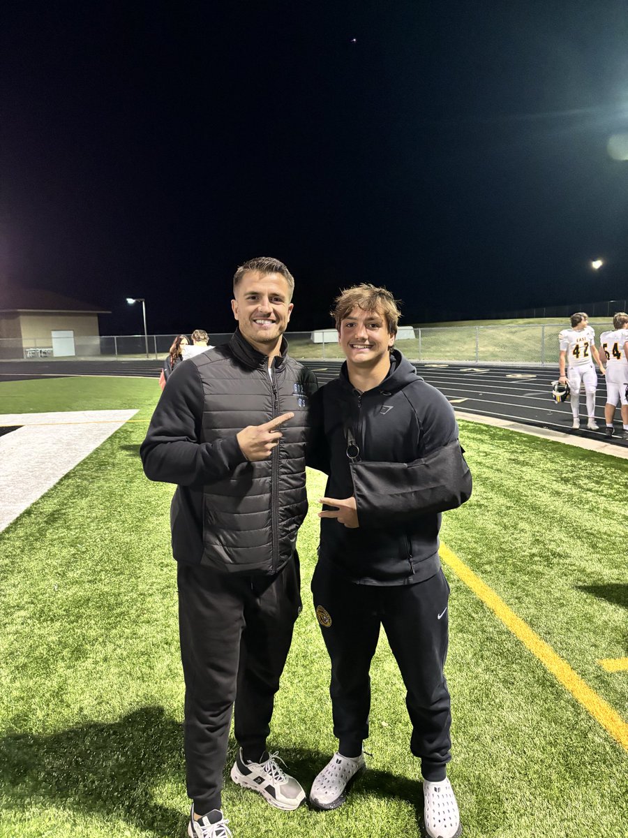 Big win for Mankato East to get back on track! Fun to watch Kellen and Blake play such key roles in helping their team pull it off. Get healthy Blake!

Good luck the rest of the season!🙌

#612Qs🎯 // #OTM