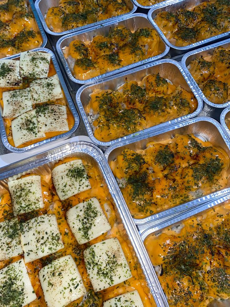 archivearun's tweet photo. • Risol
• Dimsum
• Lumpia
• Gak tau namanya pokoknya ala western aja tinggal dihap https://t.co/SyZ4xexrcM