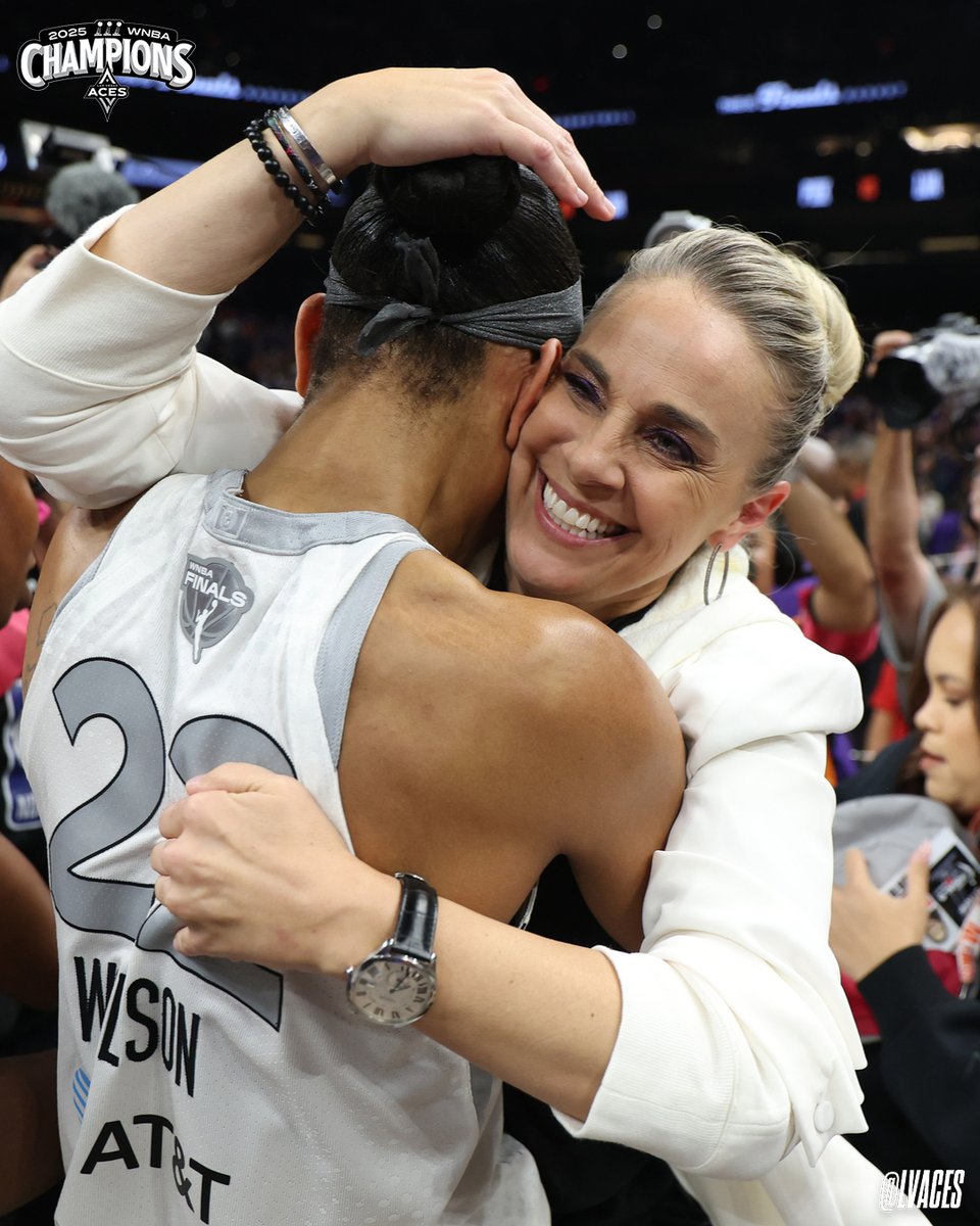 Las Vegas Aces tweet media