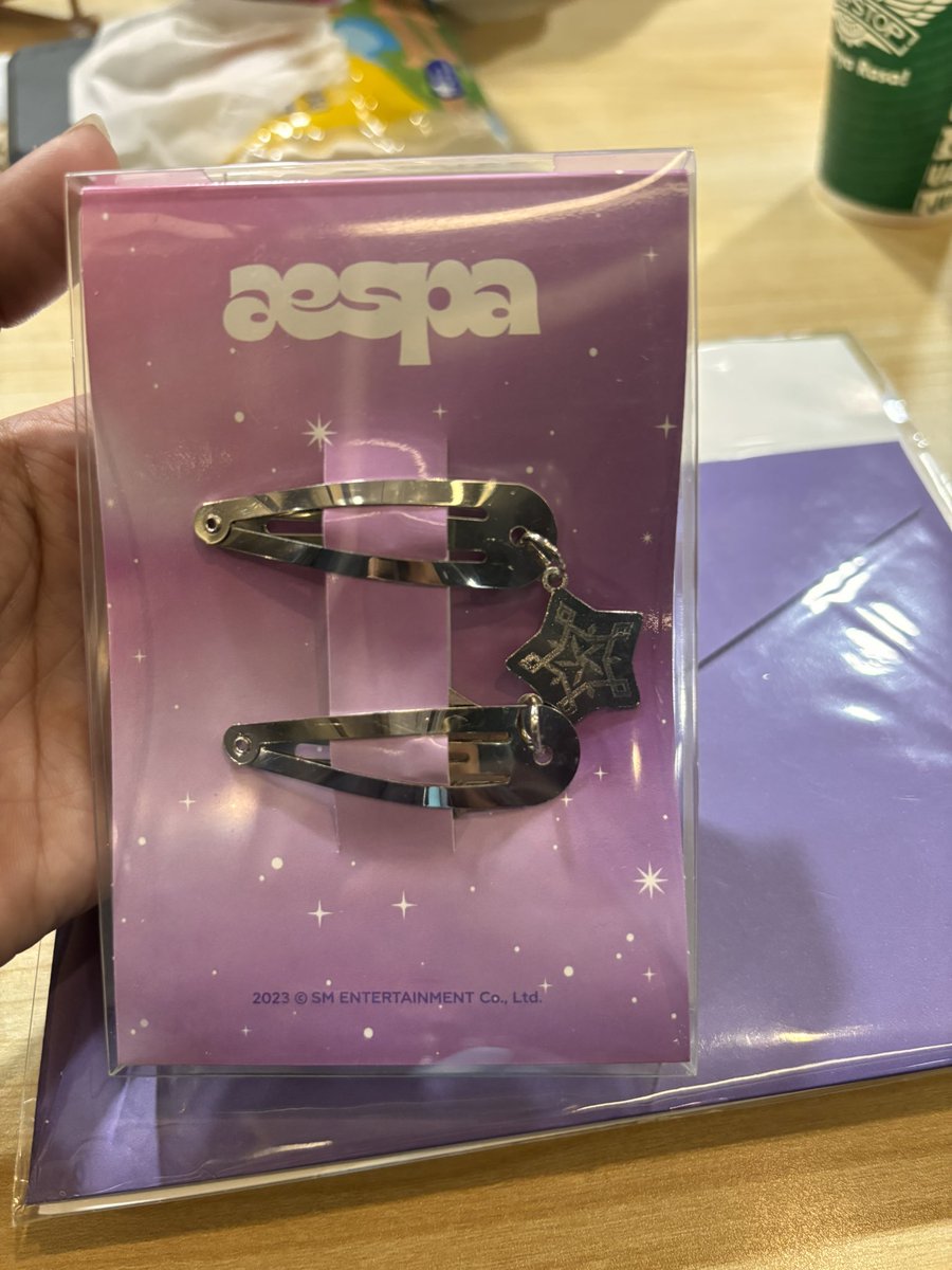 Wts keangya sale

Kolbuk Nct Dream 68k (renjun &amp; chenle)
Hairpin Aespa 55k (Winter ver)
Birthday brooch pin 50k (seulgi)

Bisa cod kwangya (with Dp)
Co oren (exc adm + pack)
Dom jakut 

#JastipKwangya