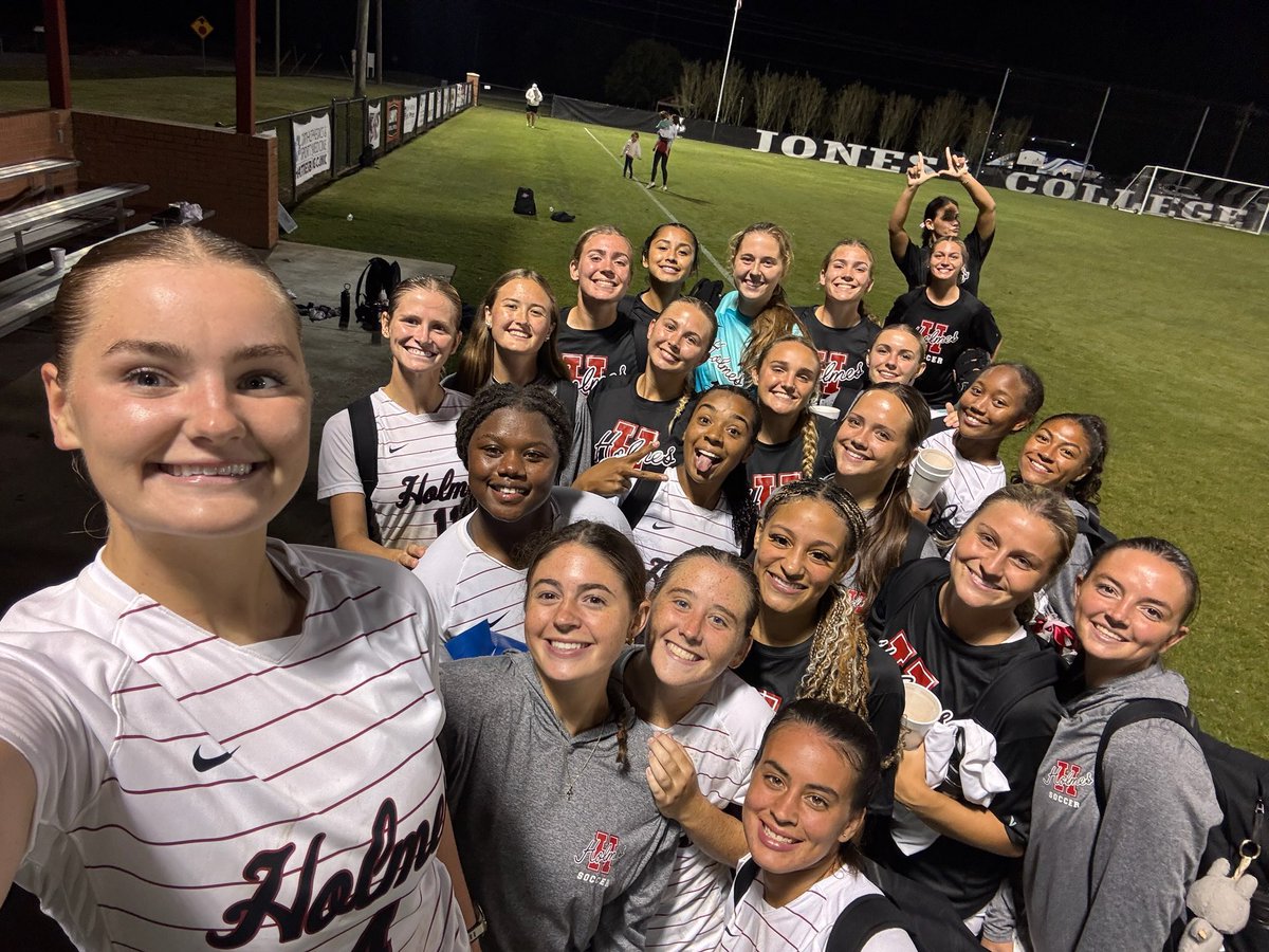 That’s a Bulldog Win headed back to the Wild Wild West!  #BOTM 🤠 🤠