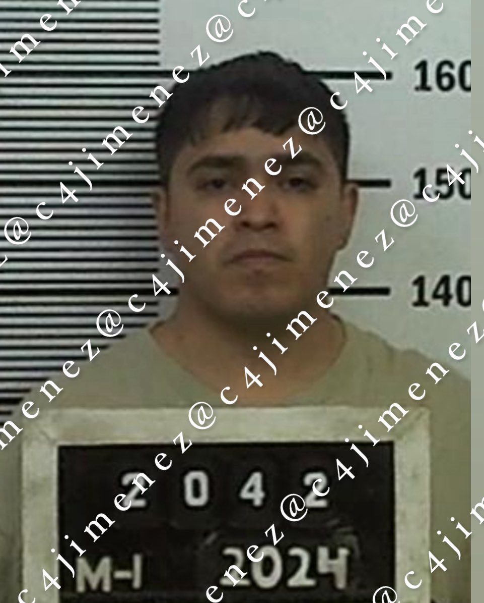c4jimenez's tweet image. DETIENEN OOOTRA VEZ, al FERNANDITO de LA UNIÓN
Fernando Sánchez
Es uno de los más violentos de La U.
Ordena homicidios, extorsiones, levantones, golpizas…
Lo han detenido unas 3 veces.
Apenas en agosto salió.
Inteligencia de @SSC_CDMX lo atrapó de nuevo!

El caso #c4EnAlerta