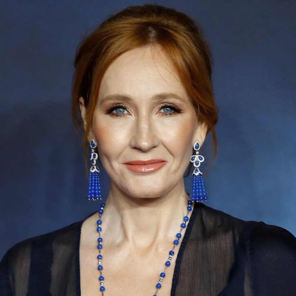 nogulagsagain's tweet image. J.K. Rowling:

“ All trans women are simply men pretending to be women.”

Do you agree with her ?