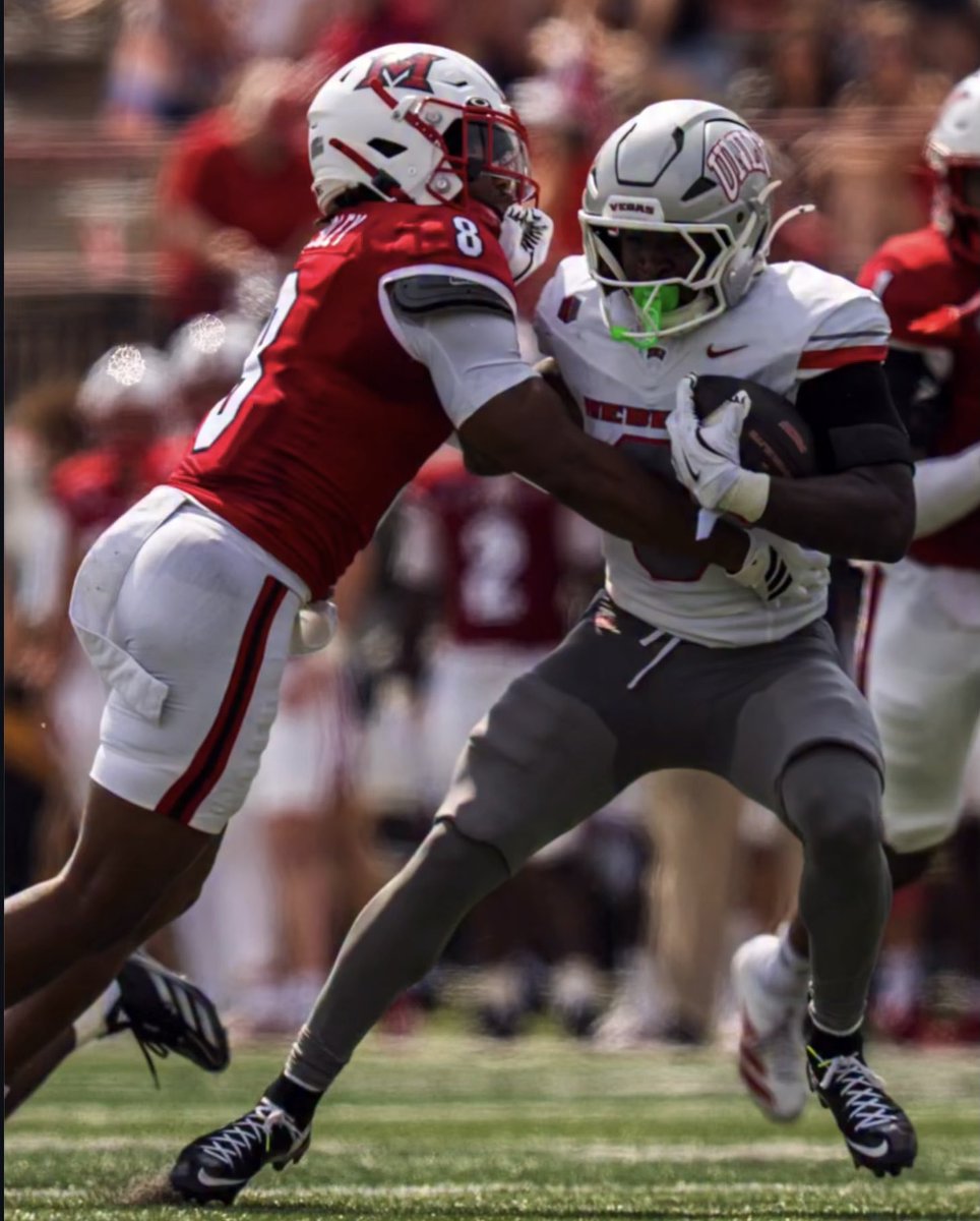 Not sure Air Force is ready for this JET!
#unlvfootball