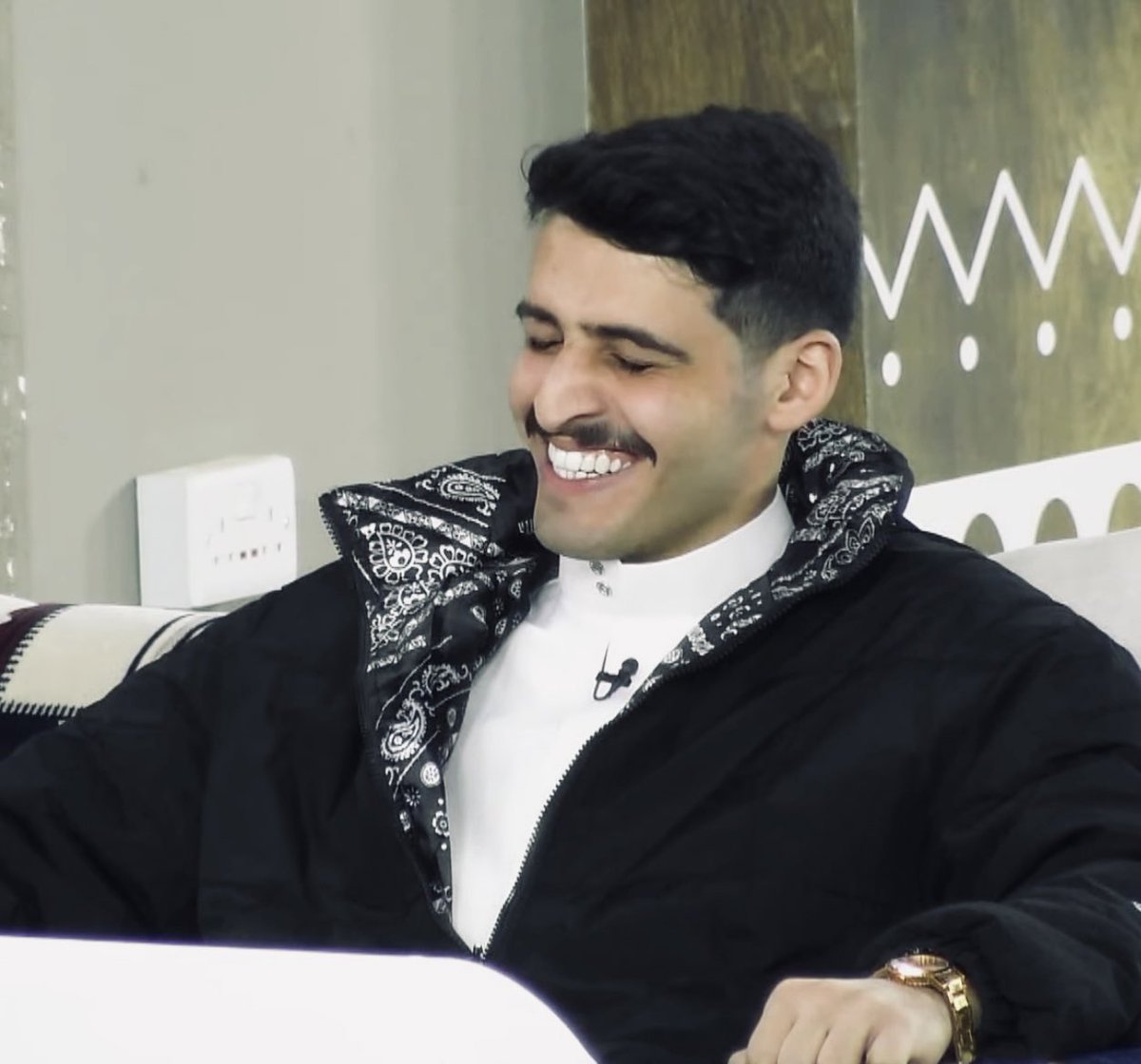 zzijs_47's tweet image. ي سبدي سبداه وسهو علي عند ساهين🥹💕💗🥹💕💗🥹💕💗🥹💗💕🥹💗💕💕💗🥹.
ماشاءالله تبارك الله 
#عبدالعزيز_الحارثي #كاريزما71