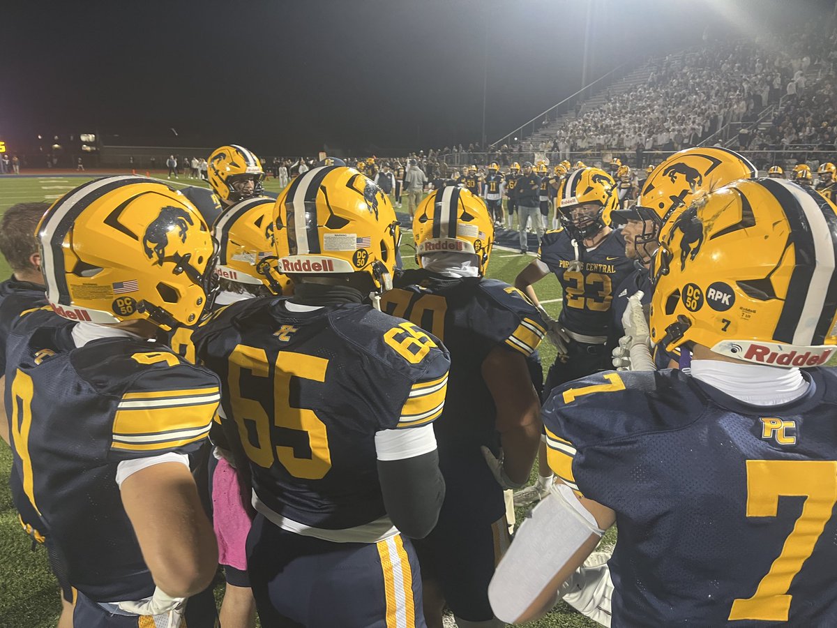 APepperWWMT's tweet image. The 2nd ranked Portage Central FB team leading #8 Portage Northern 22-0 early in the 3rd Q. Highlights tonight on @wwmtnews #FootballFever