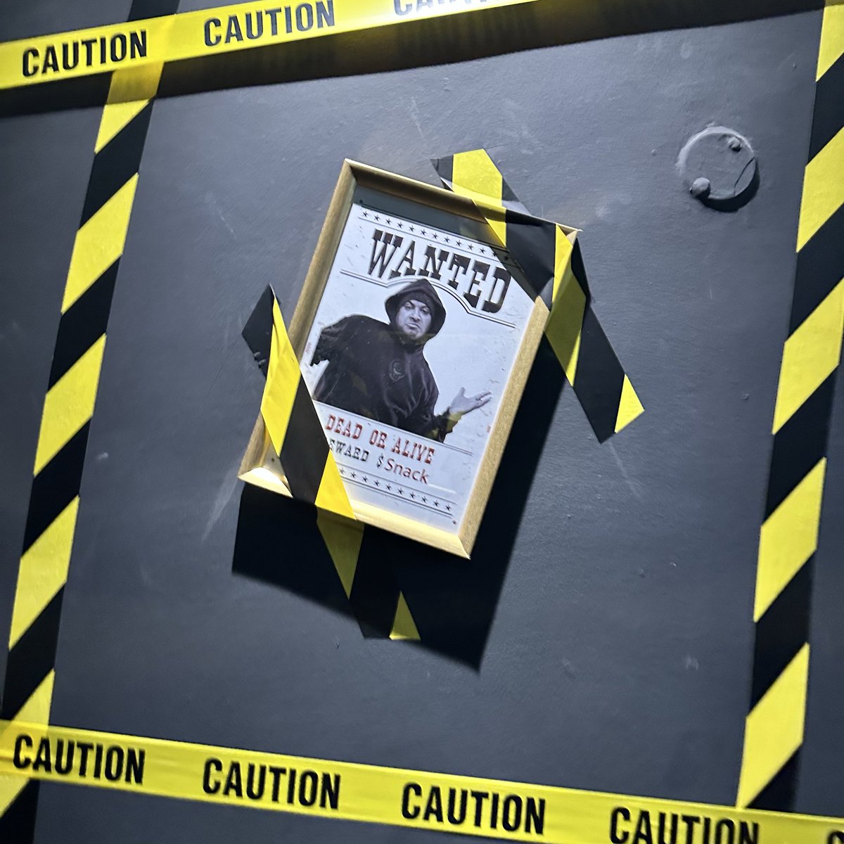 nadb_87's tweet image. -اقوى ثلاثة.  😂🎭❤️‍🔥
#مسرحية_شوية_حراميه 
.