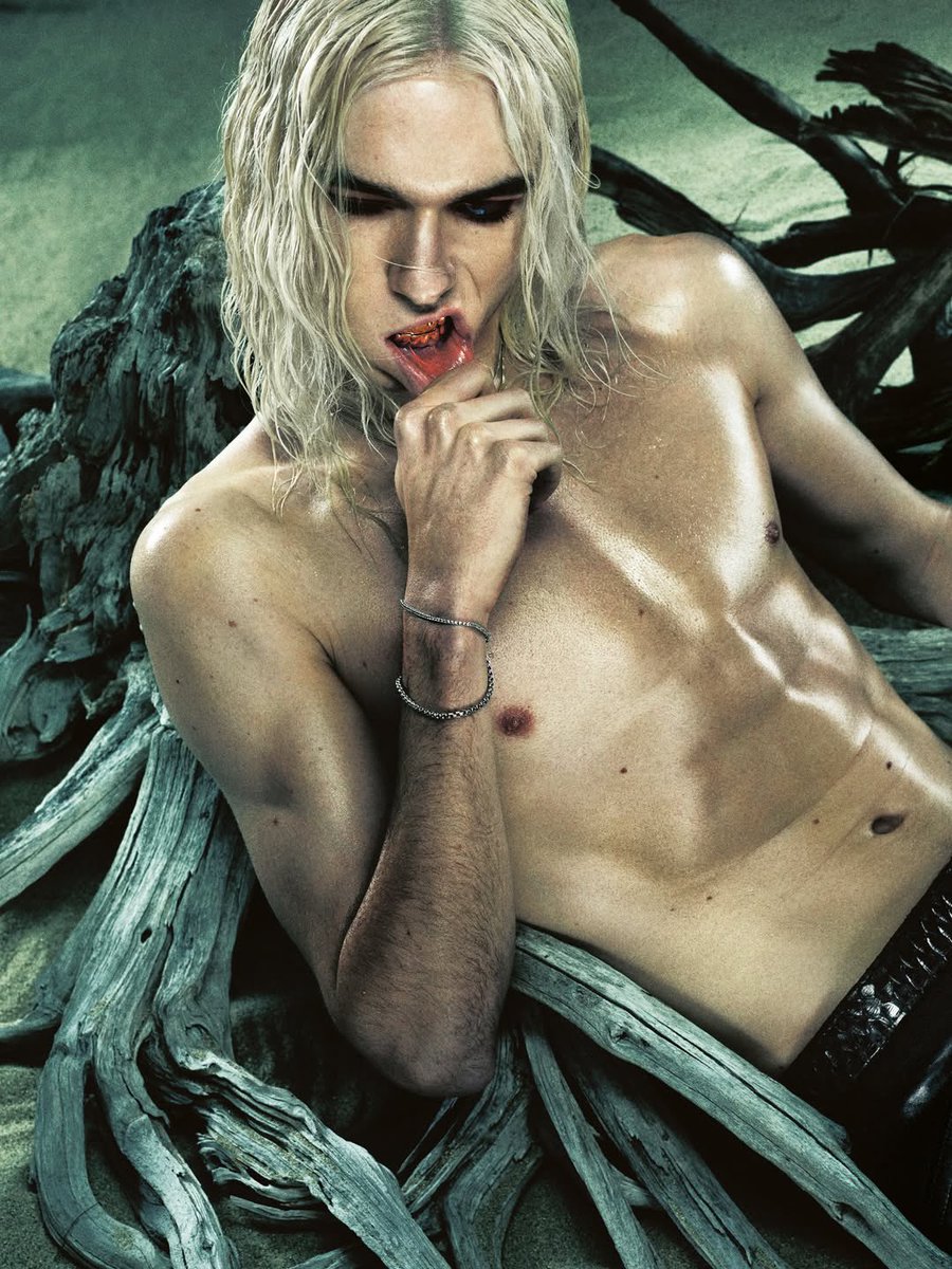 _HDD's tweet image. 2hollis photographed by Jack Bridgland for Greatest (2025)