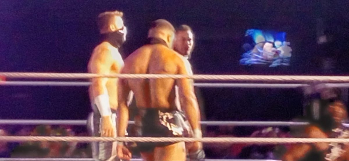 NO1BIGT_123's tweet image. #DIY(Johnny Gargano and Tommaso Ciampa) and Hank Walker and Tank Ledger defeated Darkstate(Cutler James,Dion Lennox,Osiris Griffin and Saquon Shugars) by pinfall
#NXTColumbus
