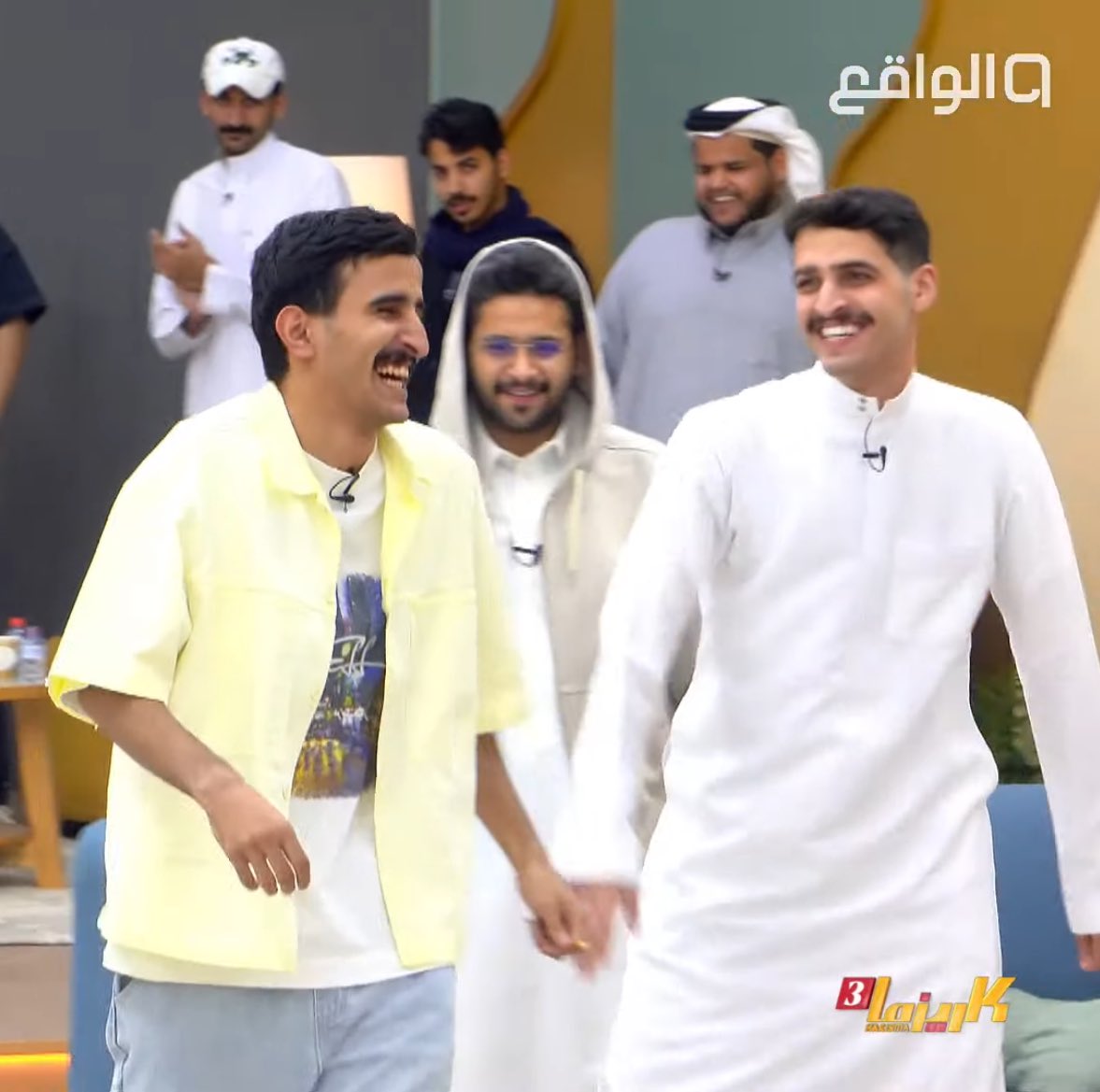 Aiiol_0's tweet image. تضاحييك ثنائية السفارة 🥹🤍🤍🤍🫡
#سعد_ال_مخفور #عبدالعزيز_الحارثي 
#كاريزما71