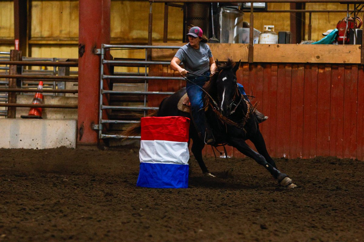 Ashley Zimmerman tweet media