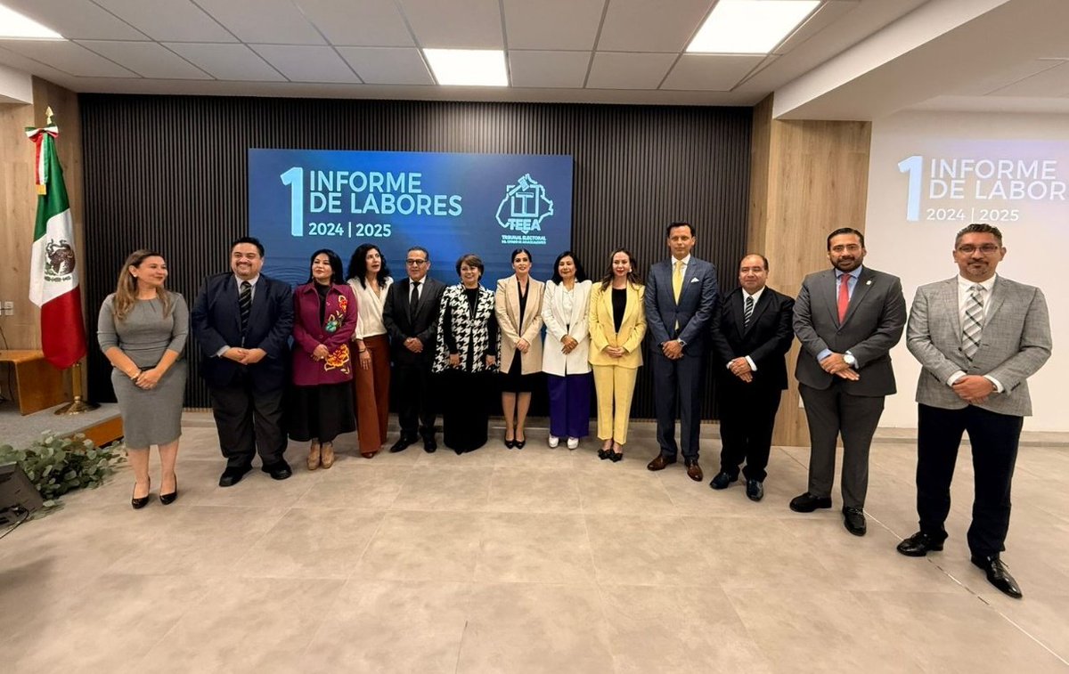 El Magistrado Manuel Rodríguez Murillo @manuelrmurillo hoy en el Primer Informe de Labores de la Mtra. Laura Hortensia Llamas Hernández Magistrada Presidenta del Tribunal Electoral del Estado de Aguascalientes @teea_ags.
¡Enhorabuena!
#TRIEJAL