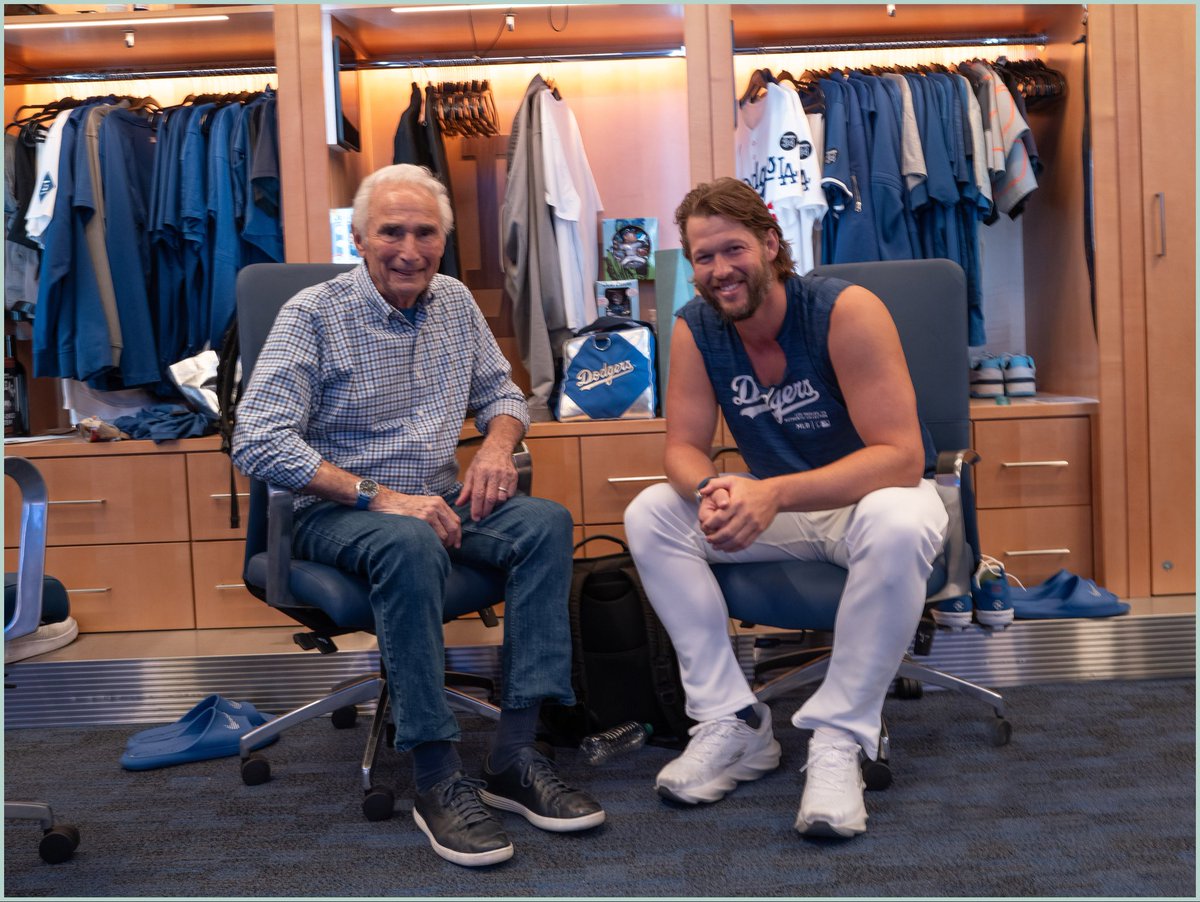 JonSooHooPics's tweet image. Legendary Lefties @Dodgers @ClaytonKersh22 @baseballhall @baseballphotogs 
#sandykoufax 
#thesoohooscrapbook