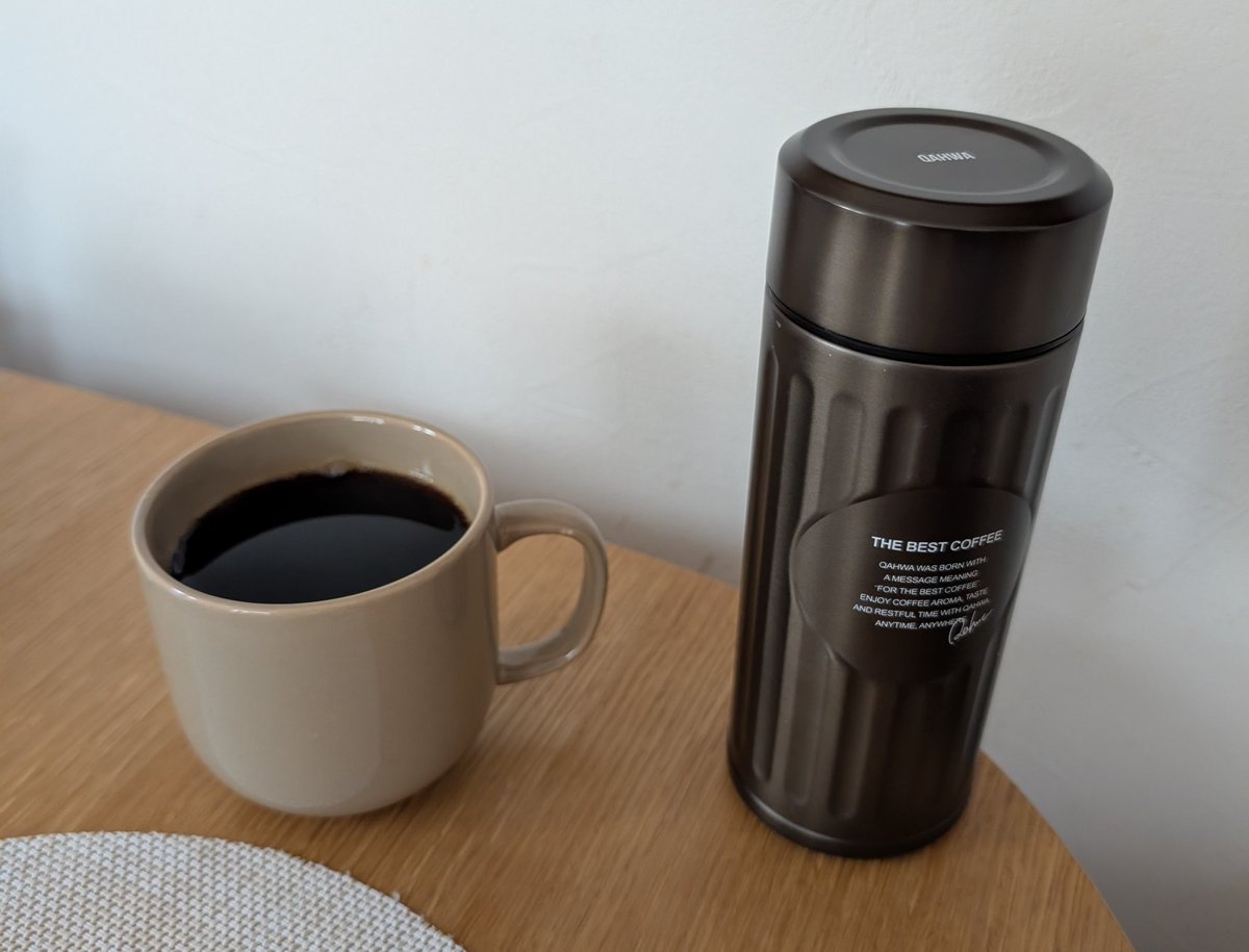 おはよー☕️
モーニングコーヒーは北海道の「RITARU COFFEE」のRITARU BLEND！久しぶりに朝ランしてから飲んでます。今日は栄のオアシス21で開催されている「鉄道の日」イベントに行ってきます。カフェランテのコロンビア産カフェインレスコーヒーをコーヒー専用タンブラーに淹れて持って行ってきます🚃