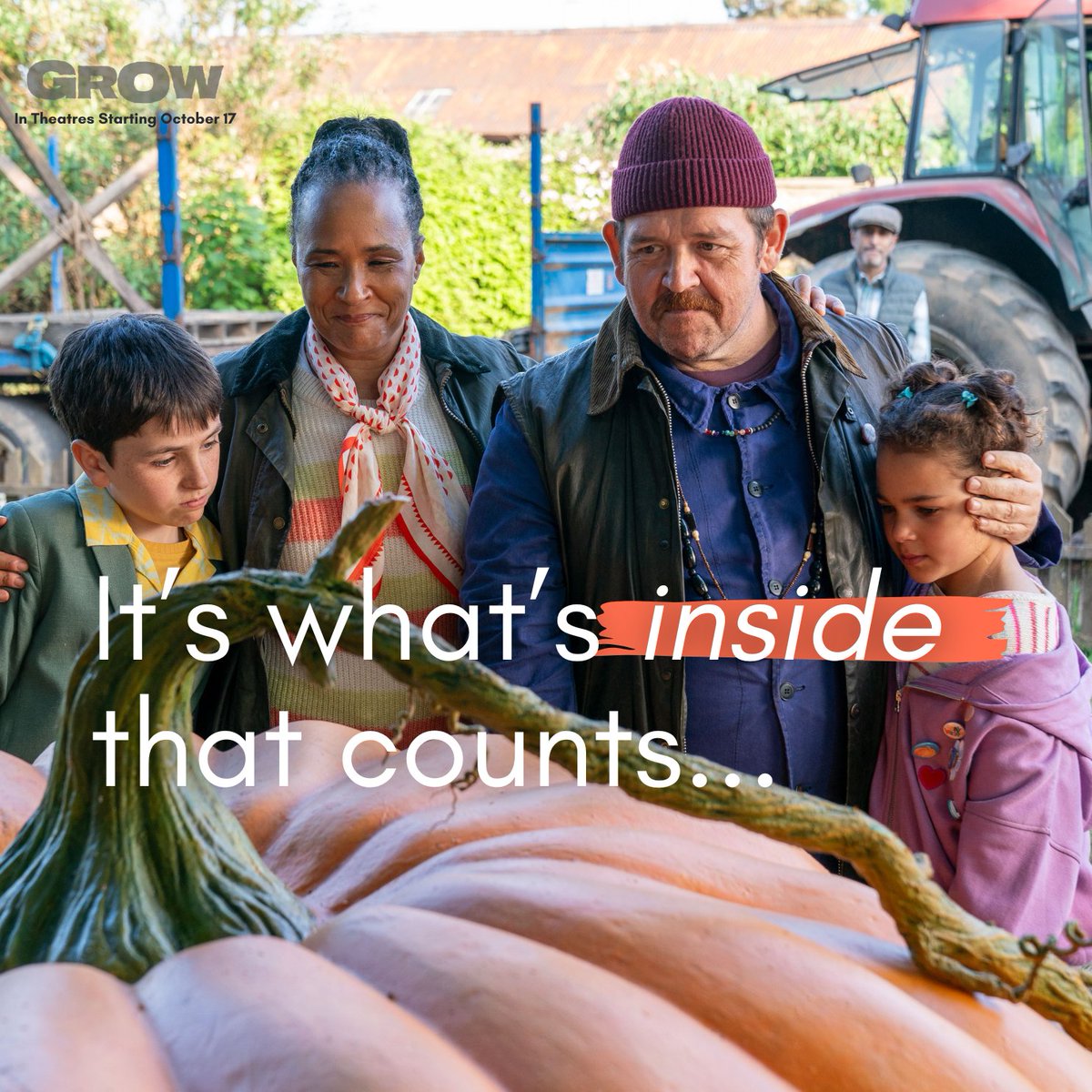 They say it’s what’s inside that counts and lucky for us #GrowTheFilm has heart, humor, and plenty of fun for the family. 🎃 See it in theaters starting tomorrow!