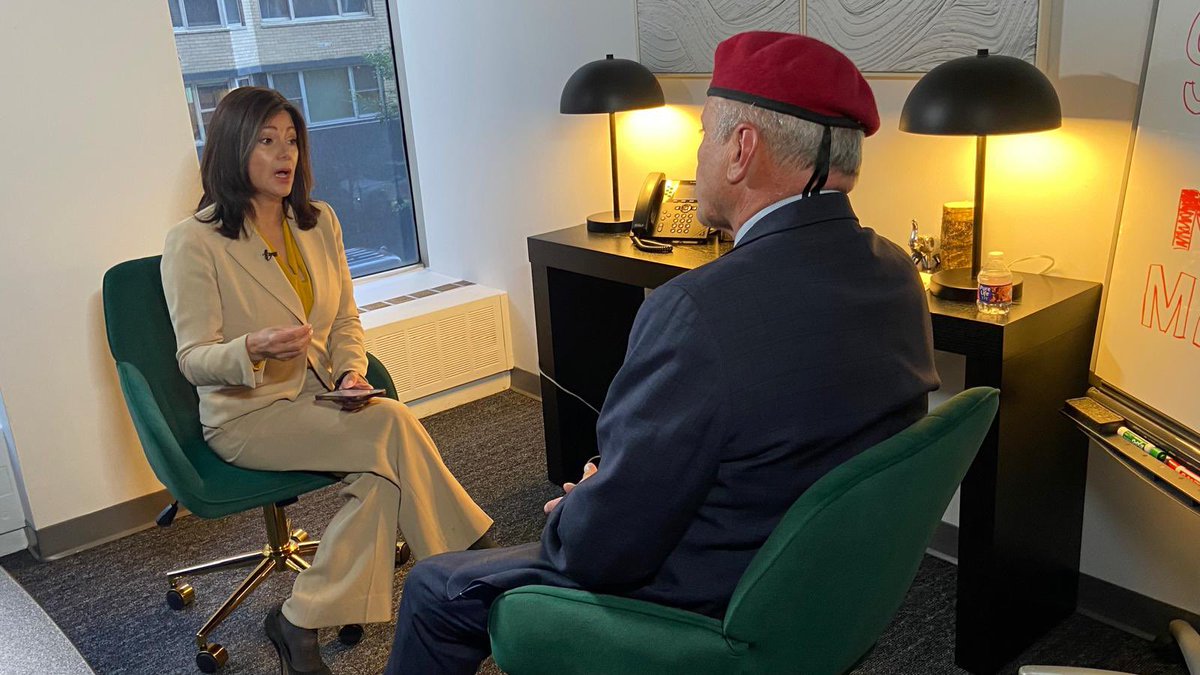 El candidato republicano <a href="/CurtisSliwa/">Curtis Sliwa</a> nos habla de sus planes para NYC, ICE <a href="/univisionNY/">N+ UNIVISION NUEVA YORK</a> y del <a href="/realDonaldTrump/">Donald J. Trump</a> <a href="/WhiteHouse/">The White House</a> nam11.safelinks.protection.outlook.com/?url=https%3A%…