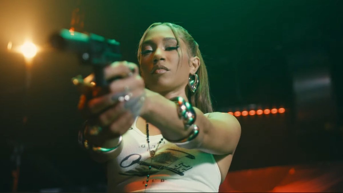 daily_BIA's tweet image. .@BIABIA has released the music video to "BAD GUY" from her album "BIANCA".
— Watch Now: youtu.be/CCMuQomKT4k?si…