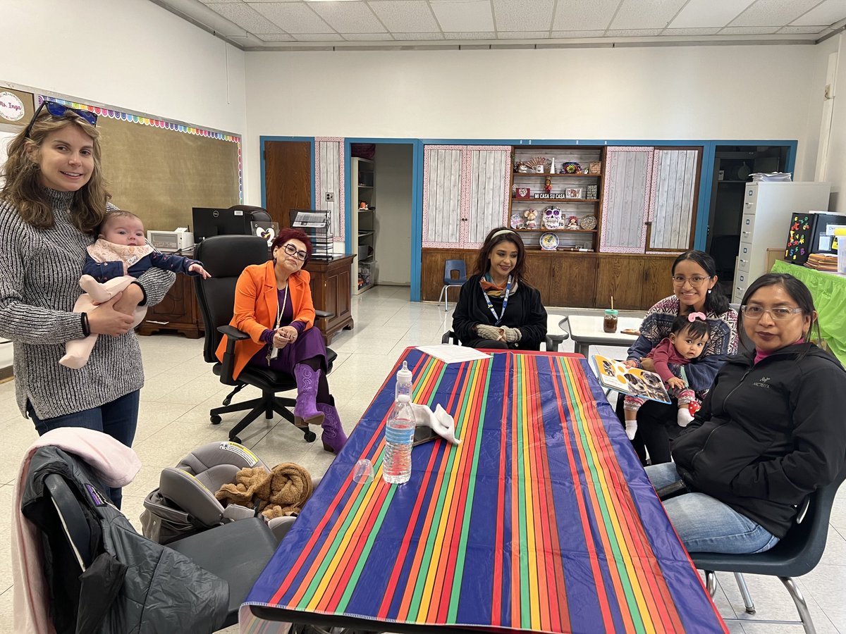 Emily Macias-Capellan tweet media