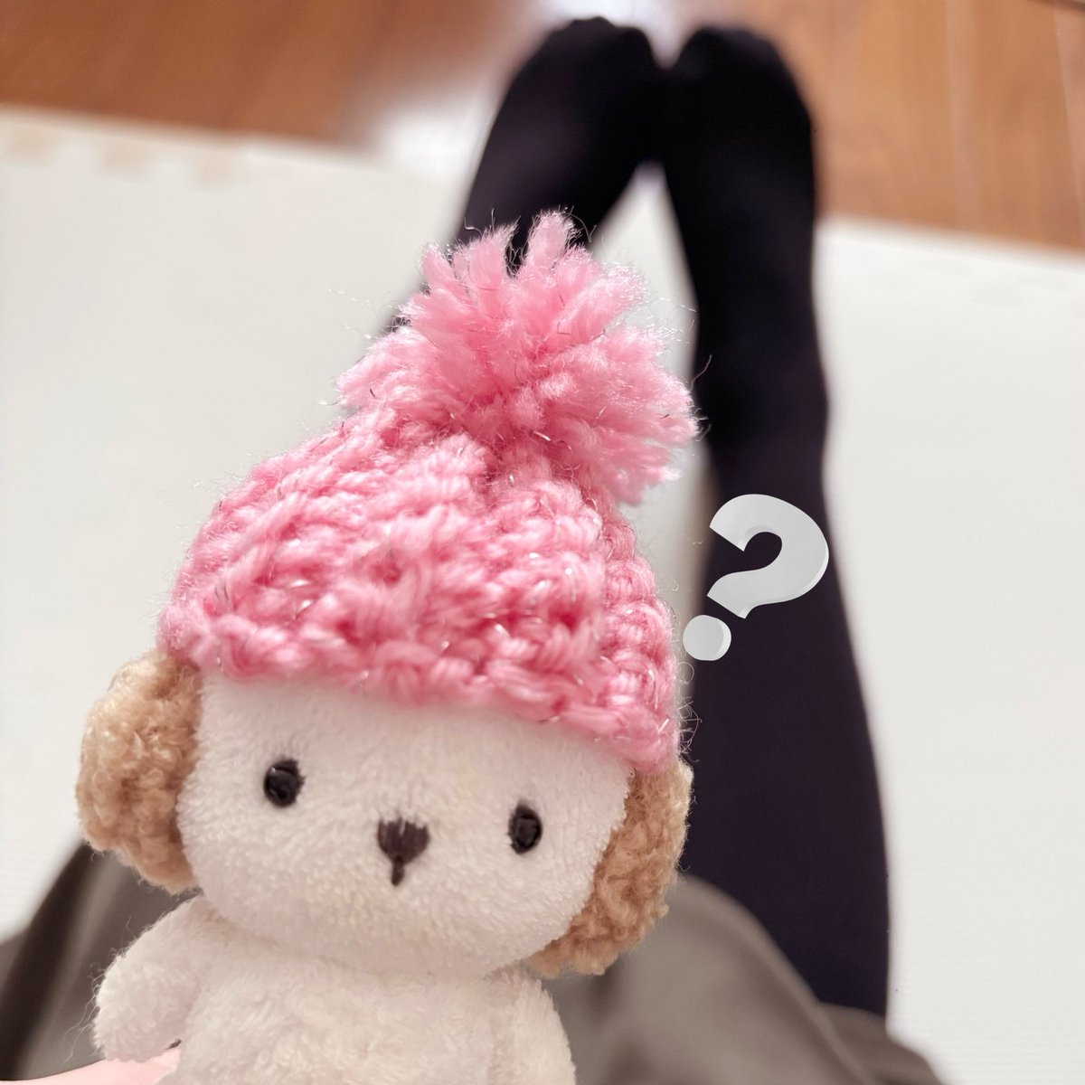 ニット帽試作のお手伝い🐶💓

#さんじゅーななど
#しょこら日記