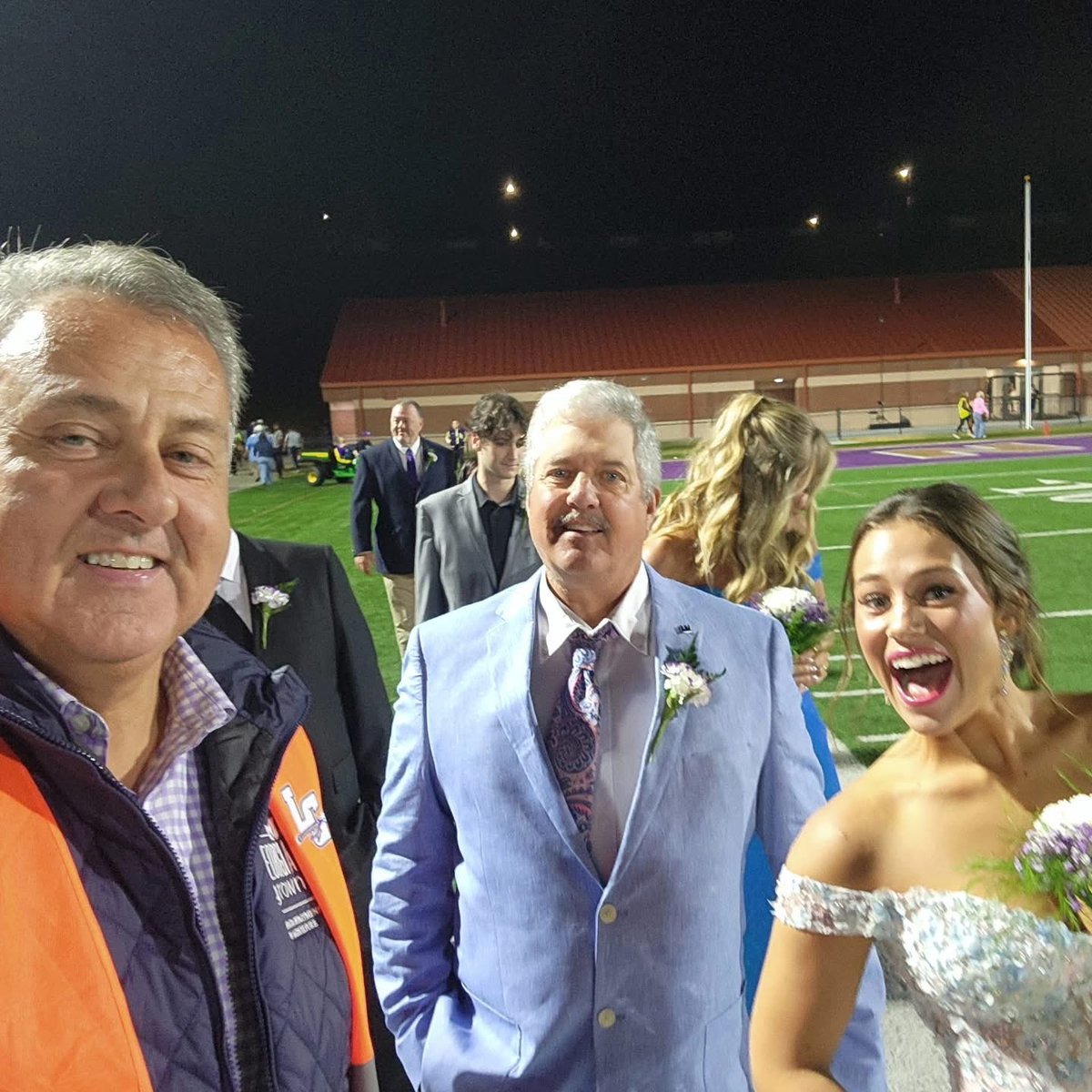 GoochForGeorgia's tweet image. Nothing beats Friday nights under the lights at my alma mater’s homecoming. I loved running the chains on the sideline and seeing my cousin Chloe and her dad on the homecoming court. Congratulations Chloe. You looked beautiful tonight.  And your dad looked pretty spiffy too.
