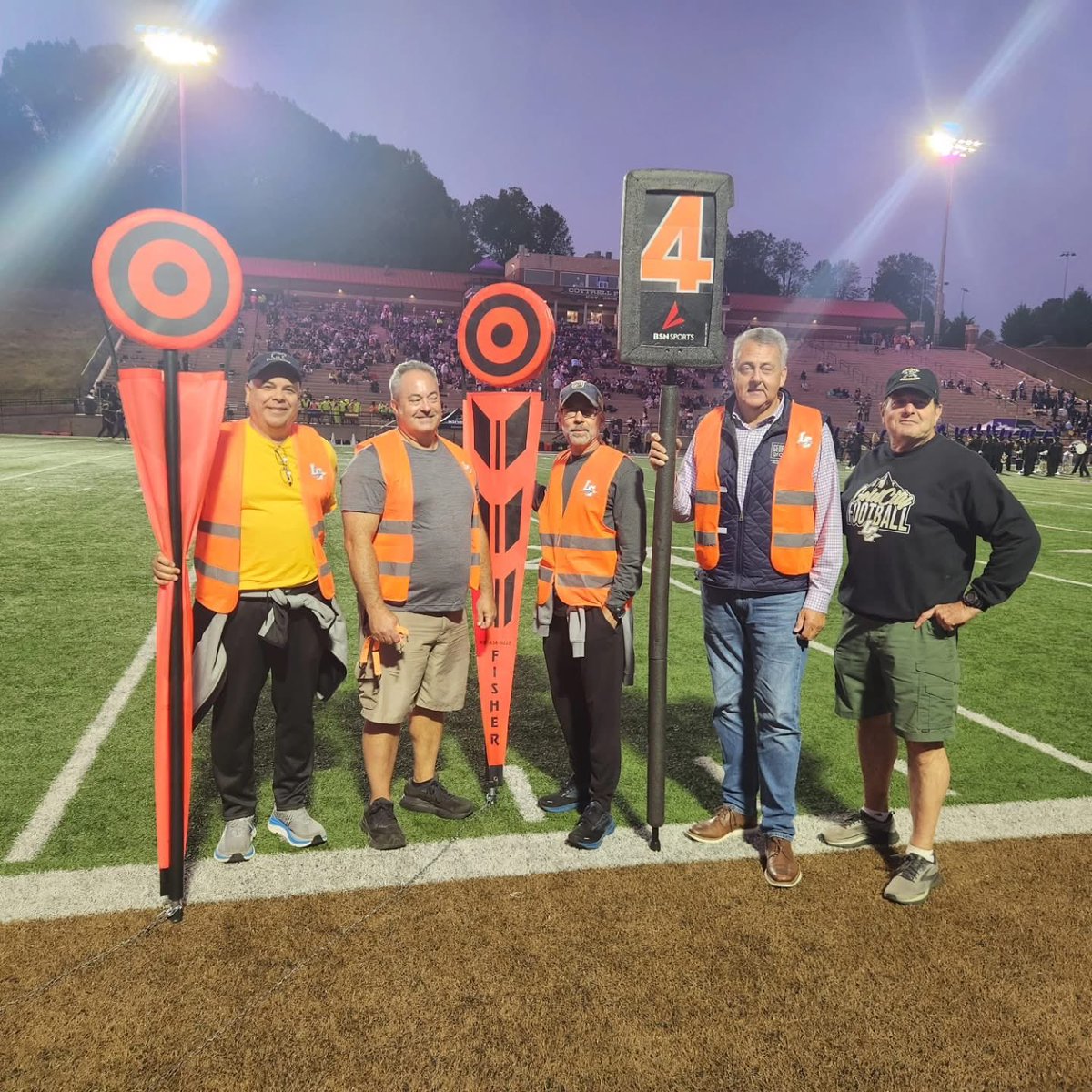 GoochForGeorgia's tweet image. Nothing beats Friday nights under the lights at my alma mater’s homecoming. I loved running the chains on the sideline and seeing my cousin Chloe and her dad on the homecoming court. Congratulations Chloe. You looked beautiful tonight.  And your dad looked pretty spiffy too.