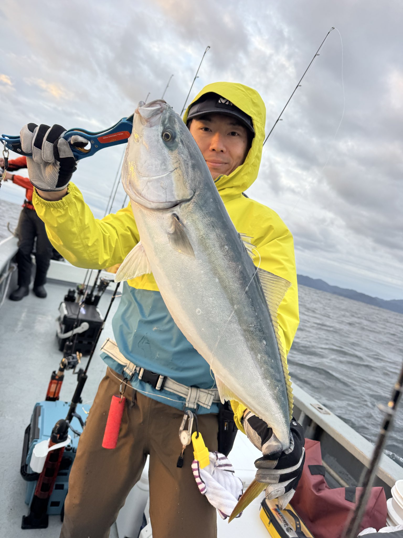 🐟️フィッシングガイド勝栄丸🎣🚢 (@373shoeimaru) / X