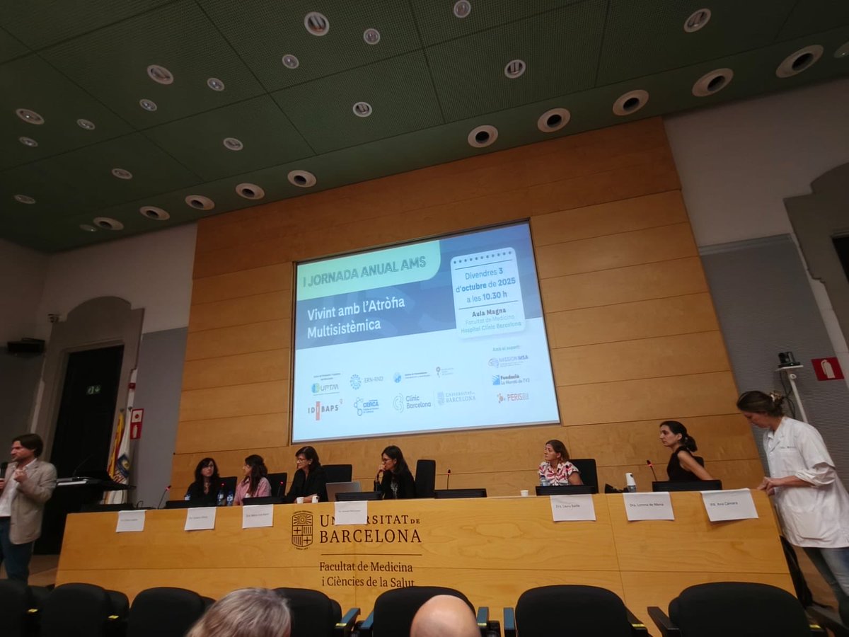 ycompta's tweet image. Hectic week for @hospitalclinic movement disorders unit: after the success of the 1st Annual MSA Meeting (3rd Oct @MissionMSA), several poster, oral &amp;amp; parallel presentations, tauopathies' podcast &amp;amp; PSP group meeting at the @mds international congress. Thanks to all the team!