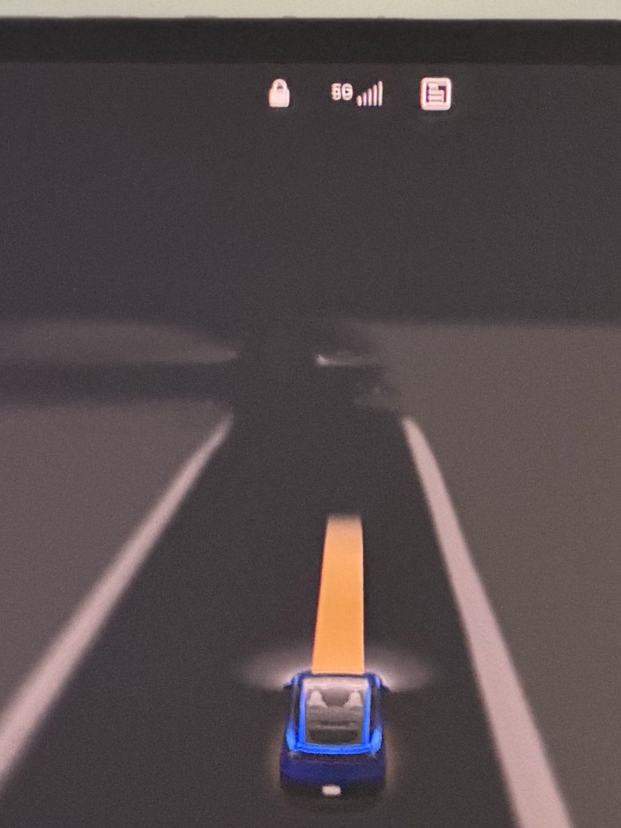 _bennettm_'s tweet image. 5G on Robotaxi.. nice!