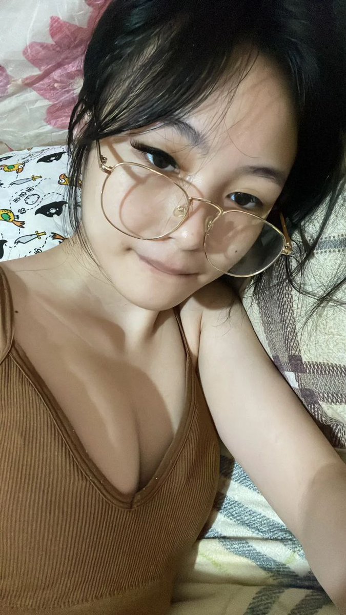 GoPagiPagii's tweet photo. Sabtu Pagii Amanda Manopo Irak fokus mewujudkan visi ready vcs

Ready vcs cs tele wa di bio 
Towel klok pagiii kalah marceng paes Yance
#vcscrottt Surat Izin Menstruasi bikin sadar, itu bukan salah.

🌐 https://t.co/dosyWH5wx1 https://t.co/kYG9i35XkG