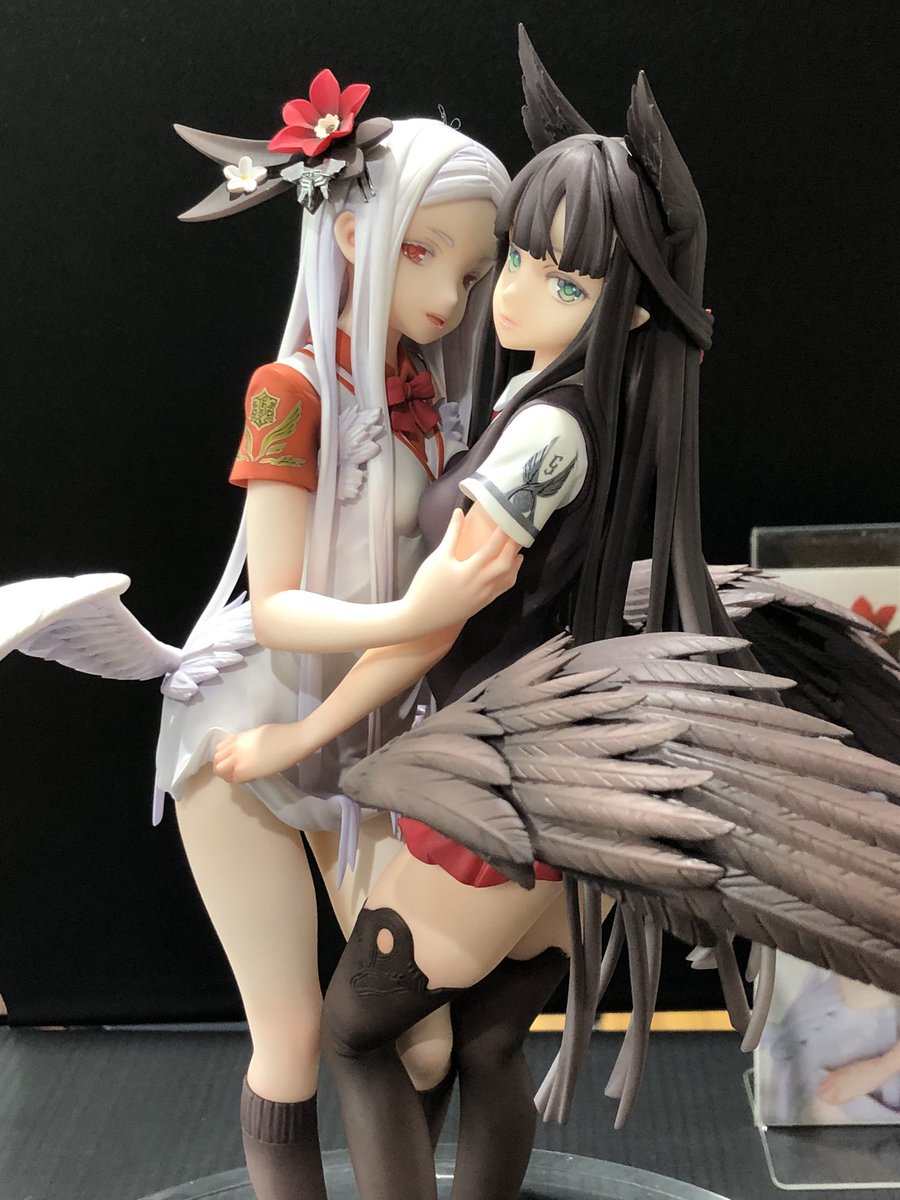 カリフェスもうすぐ始まりますよ〜

feather secretは極小数しか持ってきてませんが、よろしくお願いいたします