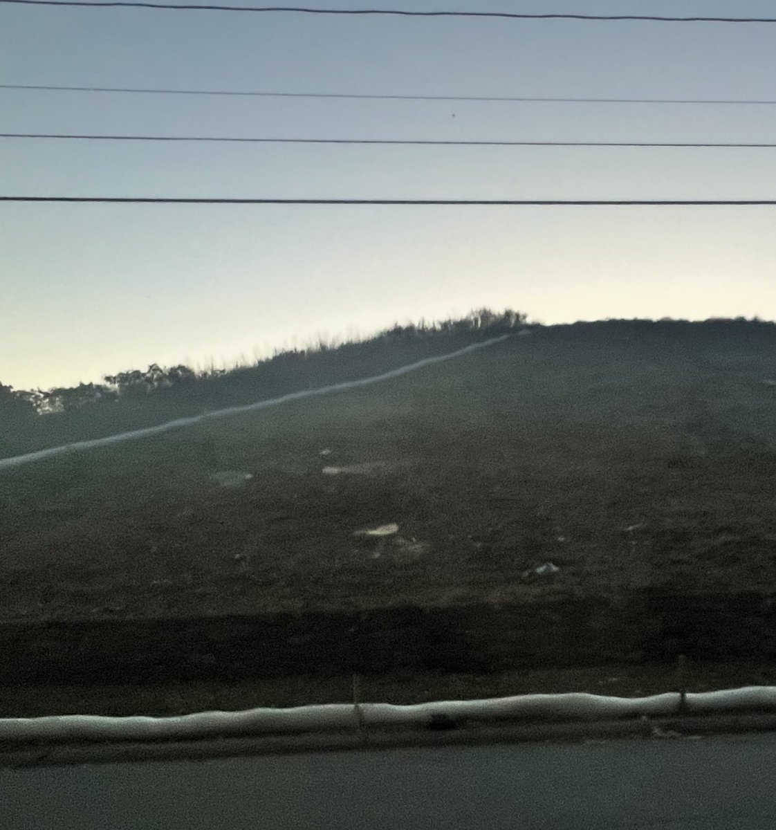 QuiqueChapin's tweet photo. @aselahcurtis do you know why @CityofLowellMA allowed to cut a lot of trees by the reservoir area at #Centralville ? It has no sense! @LowellSun @NBC10Boston https://t.co/nX3ihcysoO