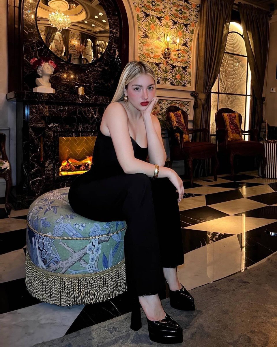 luciana4533's tweet image. When the weekend hits different  and you remember you were to go out for dinner #dinnertime