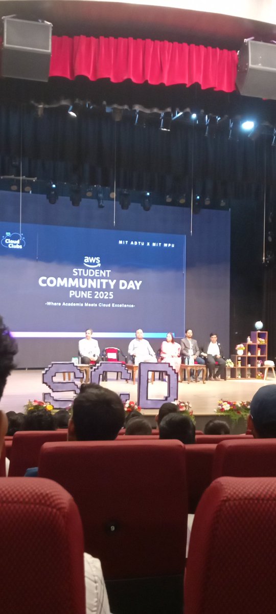 TejeshYewa45395's tweet image. At AWS Students Community Day Pune 2025! ☁️
If you’re around, say hii 👋
let’s catch up! 😄 #AWS #CloudVibes #Pune