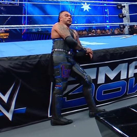 fxtherlode's tweet image. THIS DIVA #SMACKDOWN