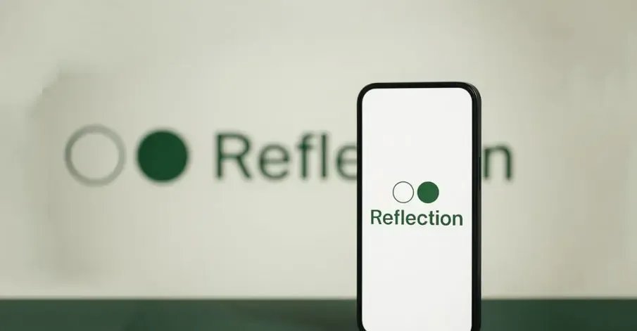 daksh_23_'s tweet image. 🚨Day 15 | #100DaysOfTech

&amp;gt; Nvidia-backed Reflection AI raises $2 billion in funding, boosts valuation to $8 billion

Reflection develops tools that automate software development, a fast-growing use case for AI.
@nvidia @NVIDIAAI @reflection_ai