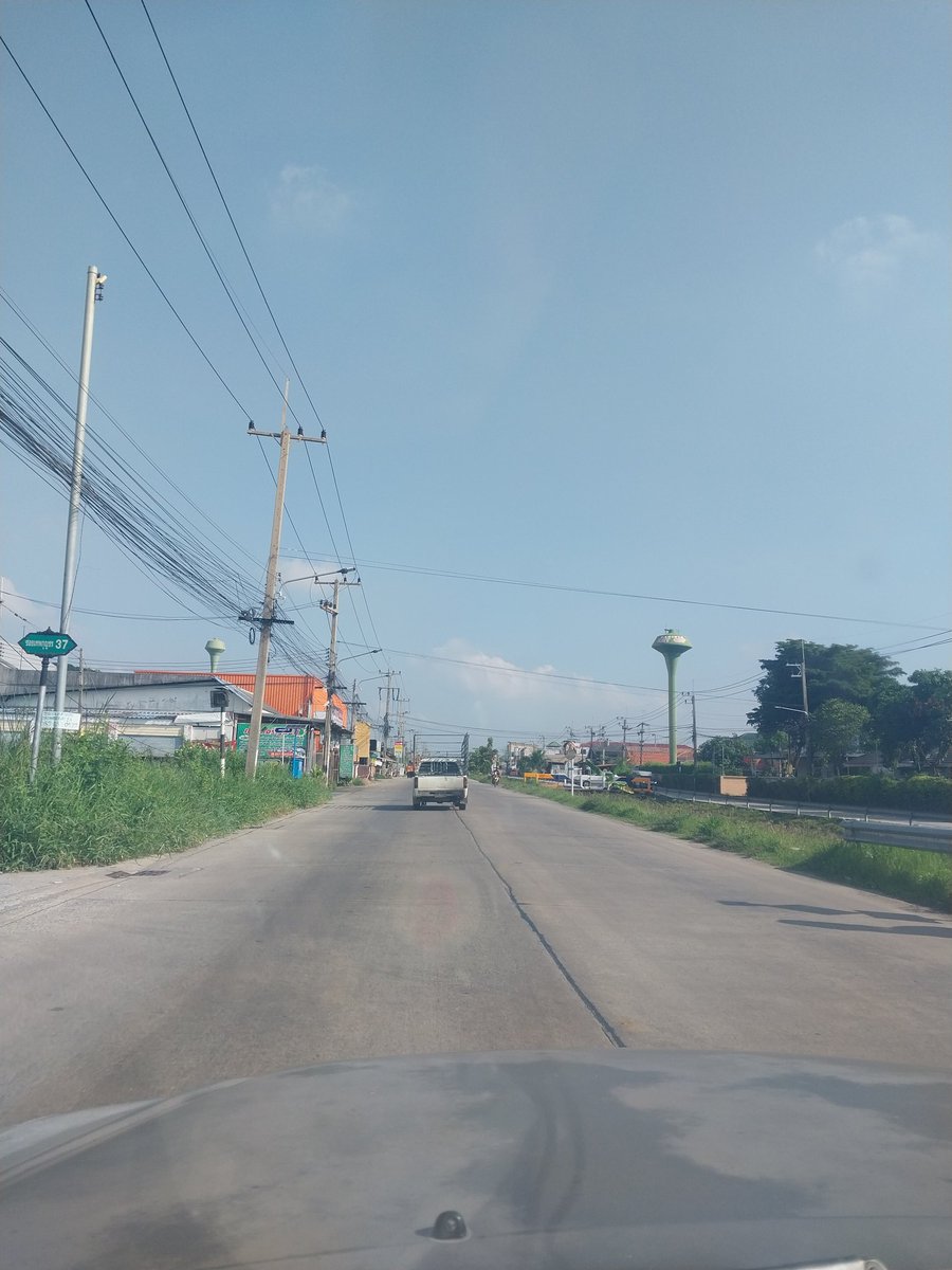 Pong4142's tweet photo. ทำงานวันหยุด #ปทุมธานี #นวนคร #เทพกุญชร https://t.co/piruHerMwd