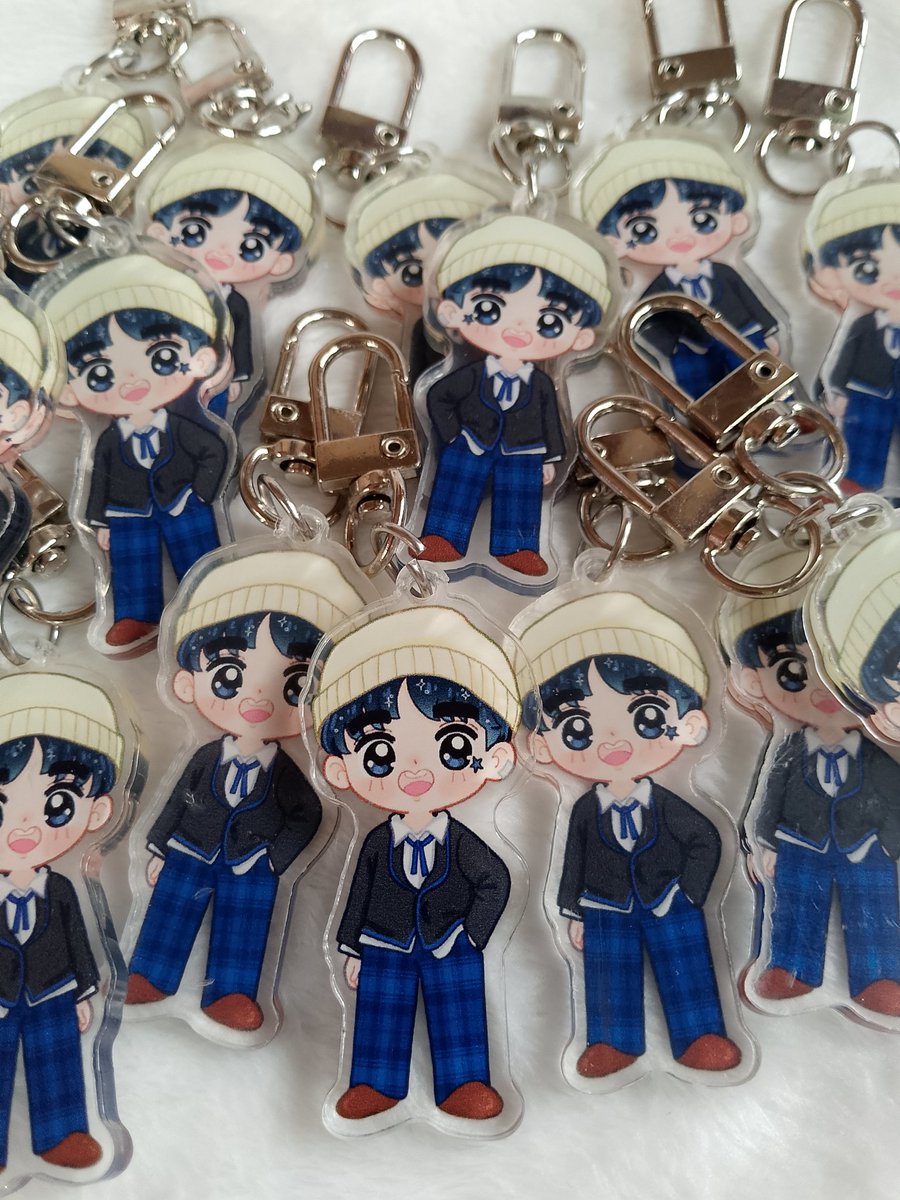 okaerinoosaii's tweet photo. any GAKUEN ALICE fan here??? dm or reply here!! if you want a KYUNGSOO "Tsubasa Andou" keyring!! 

📍just make sure you will go to my location on reverie in manila to get one!! and just show me this photo!! see you ☺️ https://t.co/PsByatVvhr