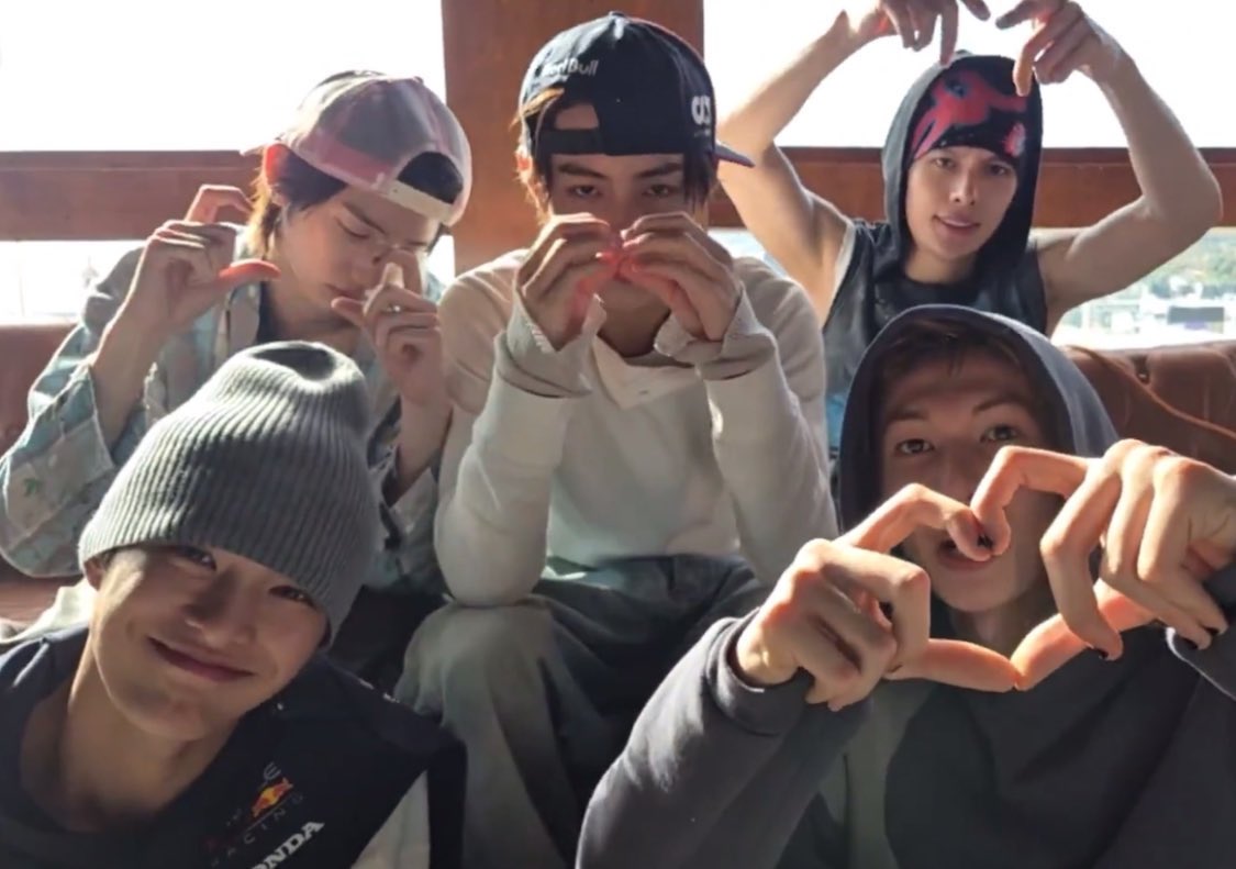everyone serious then theres geonho
