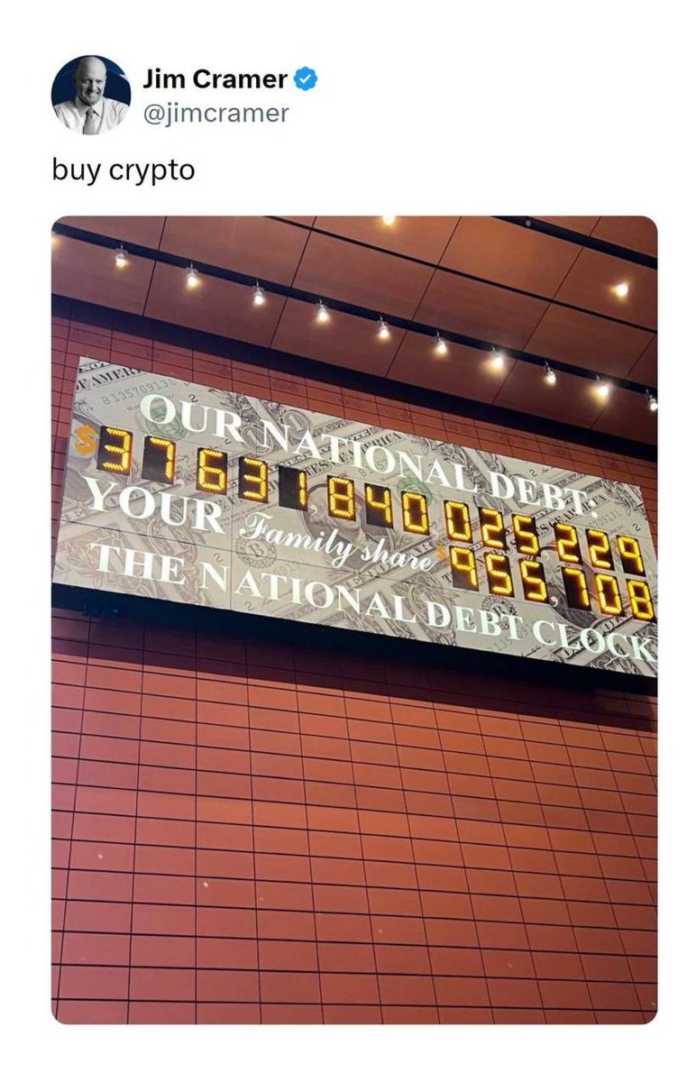 Block24byte's tweet image. Jim Cramer said, “Buy crypto, now’s the time!” Ever since then, the market’s been falling faster than my hopes after payday 💀📉

It’s like every time Cramer speaks, the market says, “Got it, boss — doing the opposite!” 😂

#CramerEffect #CryptoCrash #BuyHighCryHard