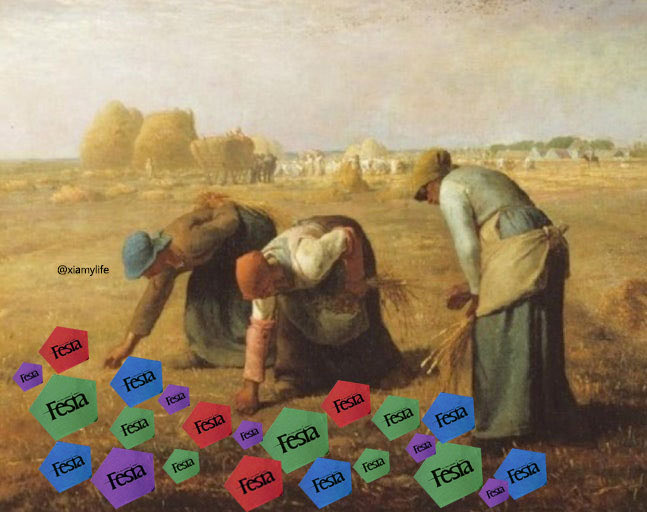 이삭줍는 여인들❌

           컨페티 줍는 여인들♥️💚💜💙