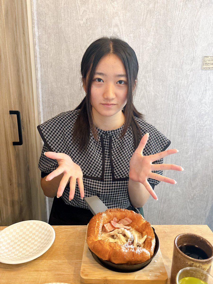 所沢市にあるCafe Germerさんに行きました✨

パンケーキはふわふわで溶けるような食感です💕
ダッチベイビーはサクサクの生地と厚切りのベーコン、さりげなく味を主張しているきのこが天才的な組み合わせでした(*´ч`*)

皆さんもぜひ！

 #パンケーキ  #ダッチベイビー  #cafegermer  #所沢