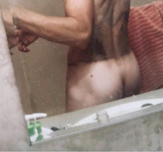 straightbait99's tweet photo. Check out this sexy twink, dm me to see his face and amazing 🍆 🤤 

#hot #horny #str8 #straightbait  #gay #straight #teen #bro #boy #lad #frat #bait #leak #jerk  #hung  #big #dick #cock #bwc #twink #skinny https://t.co/rUjdiSm3Rn