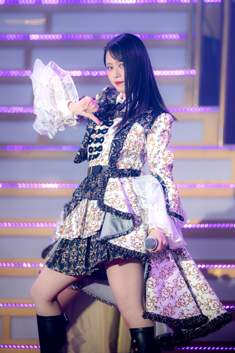 貴族衣装の舞香ちゃん イケメンすぎて額縁に入れて飾りたい #佐々木