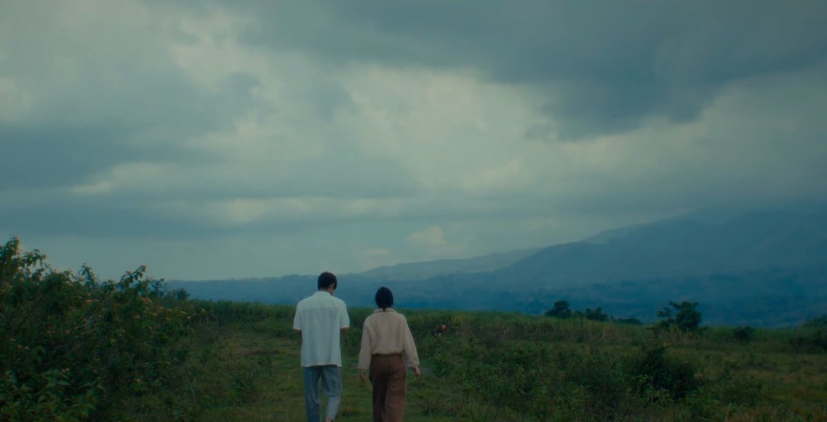 Hoyaanae's tweet image. &quot;Everyone deserves someone who can speak their language.&quot;

#Gitling