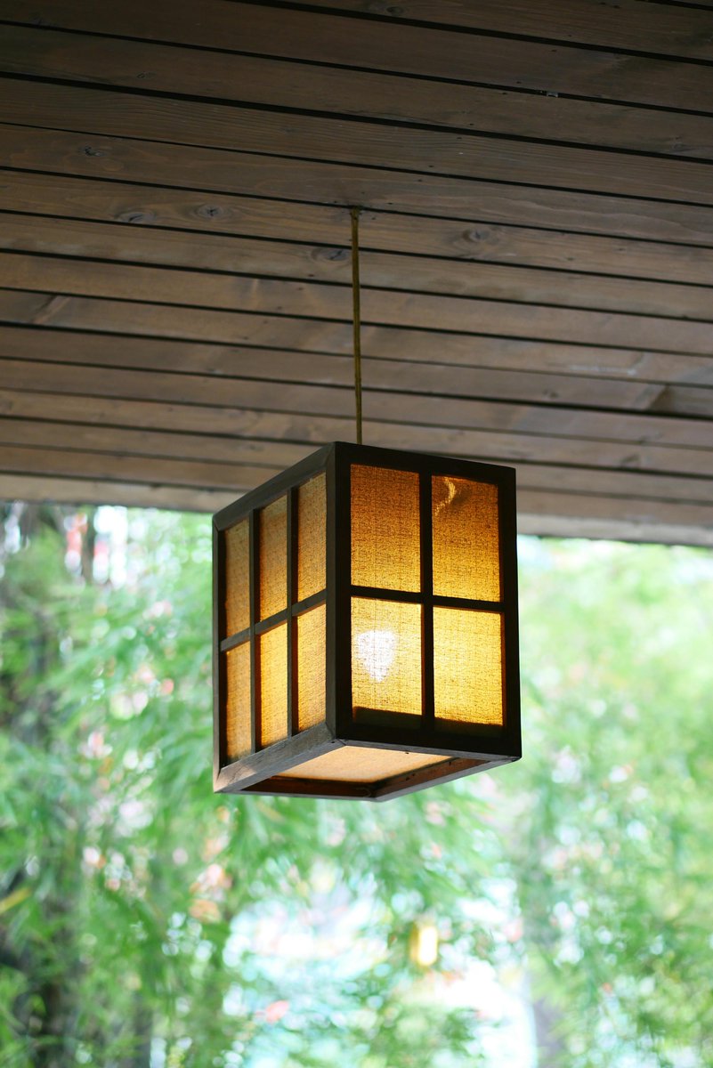 DreamyHomeStyle's tweet image. When choosing a Solar Square Outside Light, consider dimmable LEDs, sturdy aluminum body, and IP65 waterproofing for year-round use!

dreamyhomestyles.store

#SolarSquareLight #OutdoorLighting #DimmableLED #SolarPower #EcoFriendly #EnergyEfficient #GardenDecor #SustainableLiving