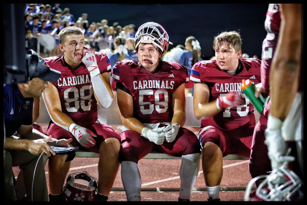 ScottRussellOLY's tweet image. A momentary slow start and then…

…we realized what we are…

#CardinalSTRONG

Boys looked great on D again… flying to the football. 

…and on offense lead by our front 5!!!#BigCats #FastCards #FTC #FeedTheCards #FeedTheCats 

EUDORA - 54
INDEPENDENCE - 14

Homecoming W!!!!